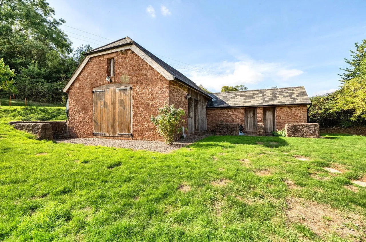 Lower Vellow, Williton, TA4, photo 32