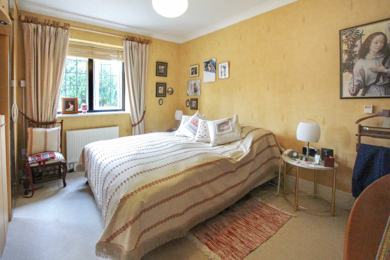 Cockfosters Road, Hadley Wood, Hertfordshire, EN4 0JT, photo 6