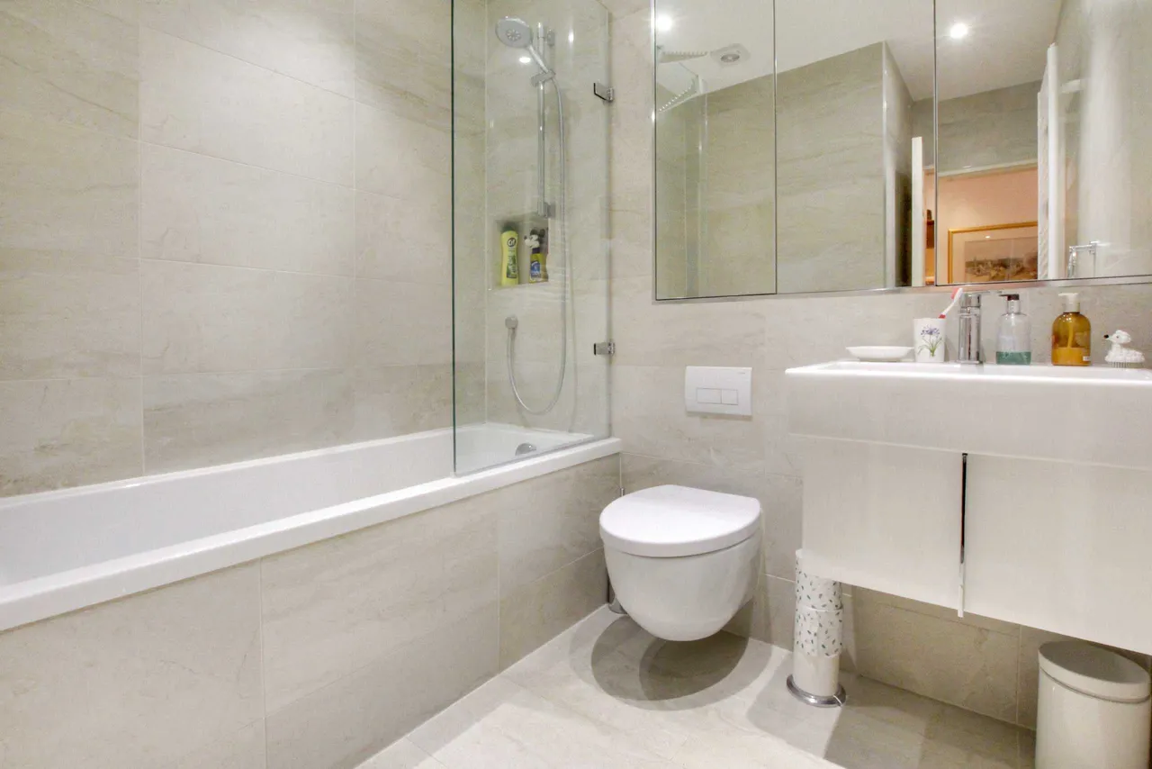Cockfosters Road, Hadley Wood, Hertfordshire, EN4 0JT, photo 8