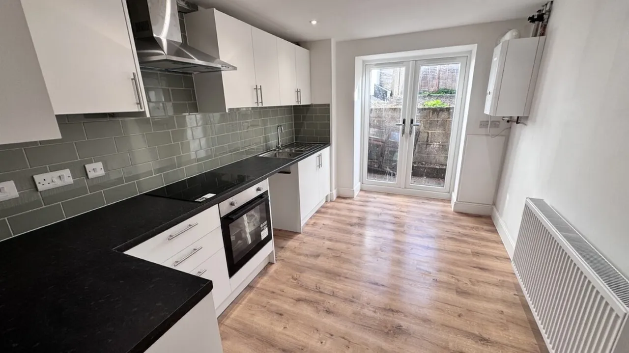 Fore Street, Westbury, BA13, photo 2
