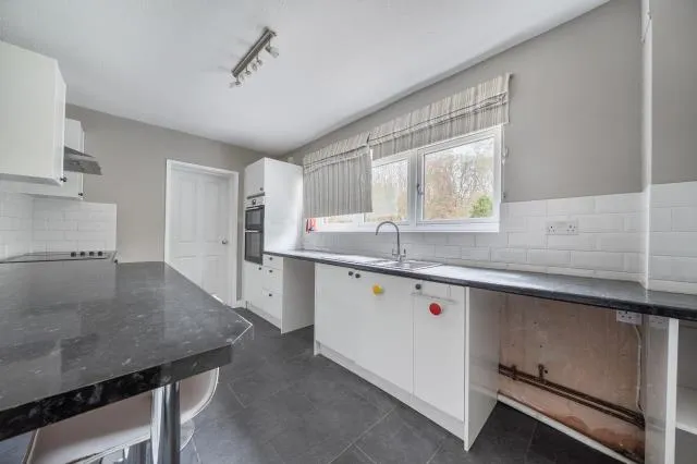 Whiteoaks, Bucklebury Alley, RG18, photo 13