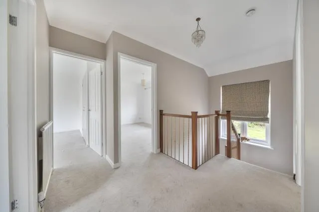 Whiteoaks, Bucklebury Alley, RG18, photo 24