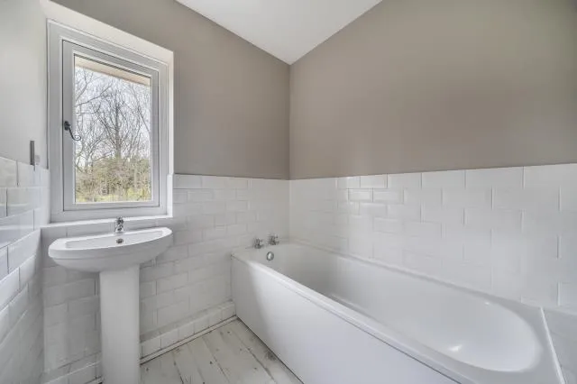 Whiteoaks, Bucklebury Alley, RG18, photo 26