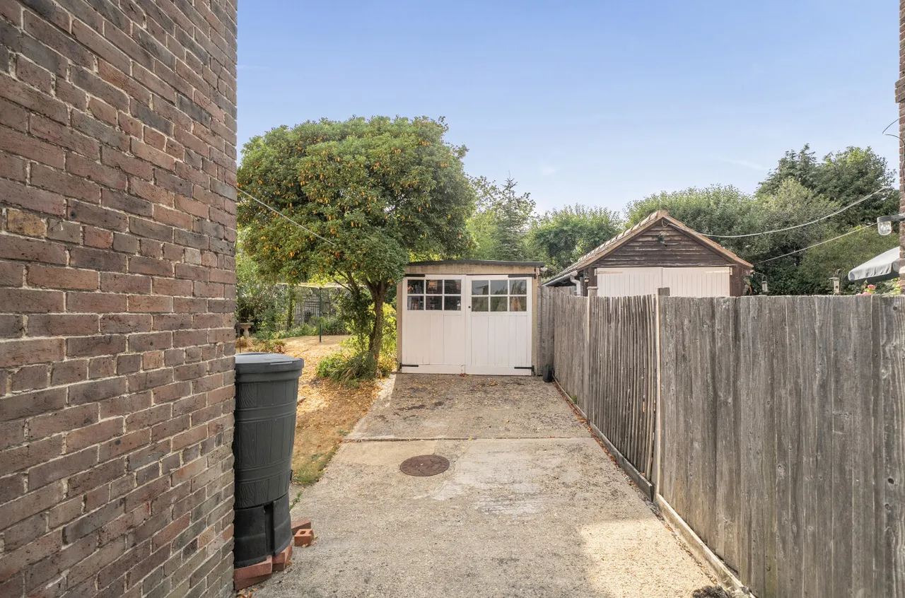 Bassett Green Road, Bassett, SO16, photo 11