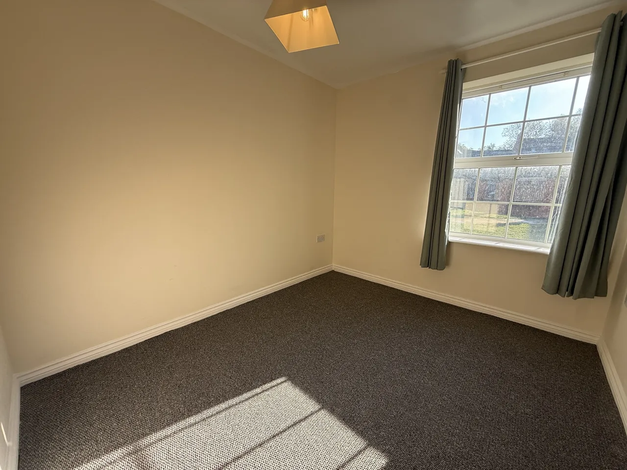 Boatman Close, Oakhurst, SN25, photo 6