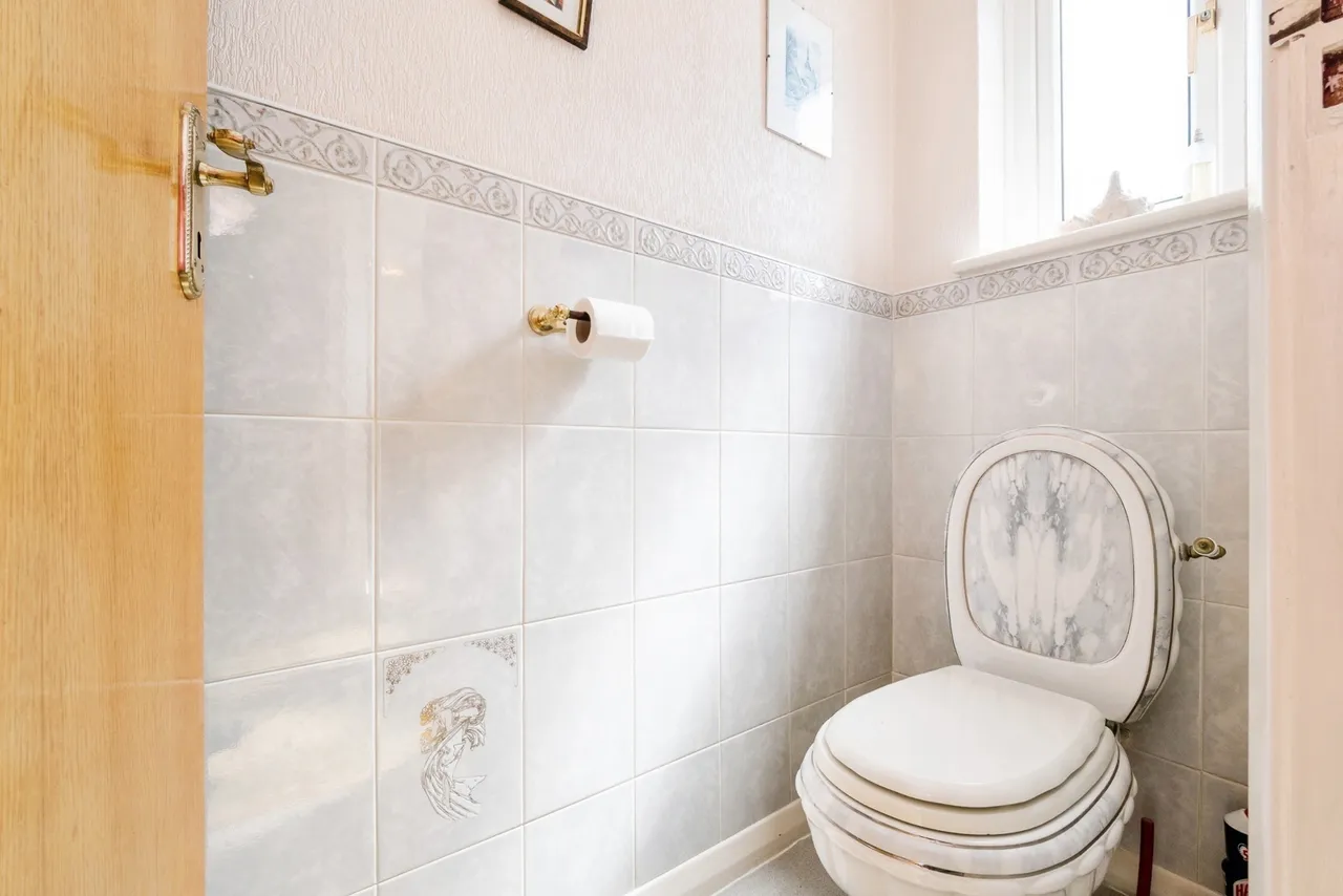 Nursery Close, Woodford Green, IG8, photo 17