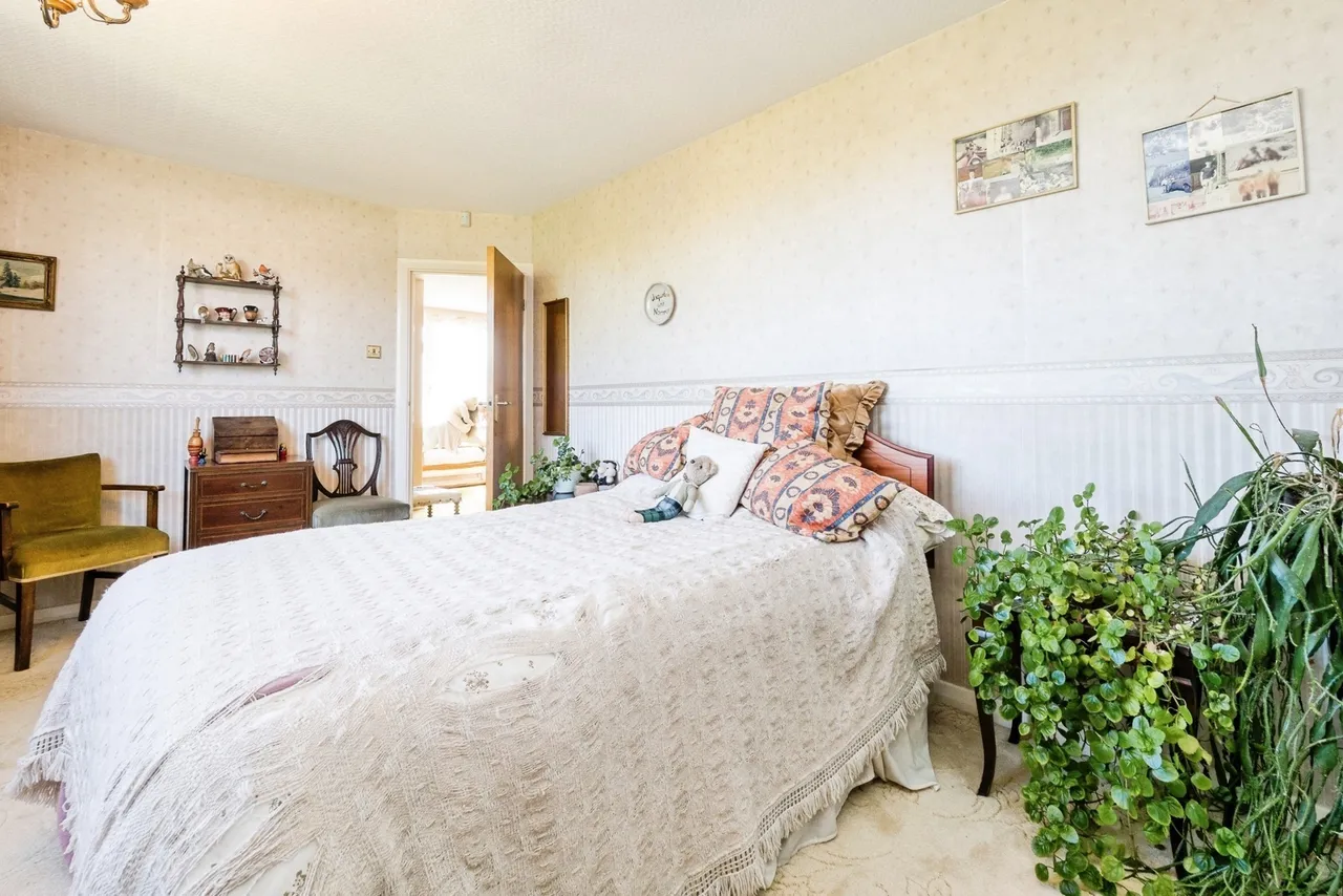 Nursery Close, Woodford Green, IG8, photo 12