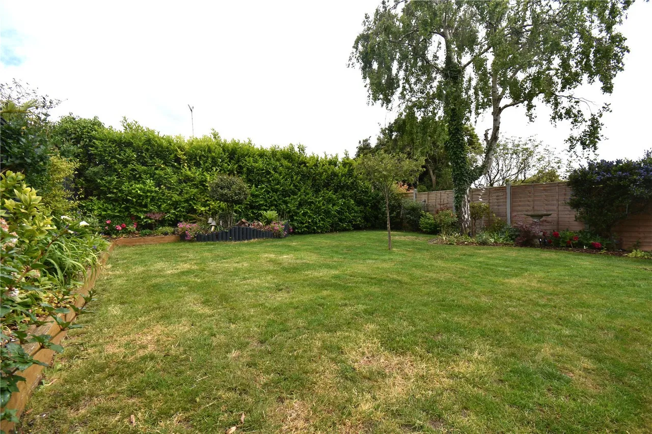 Maude Road, BR8, photo 23