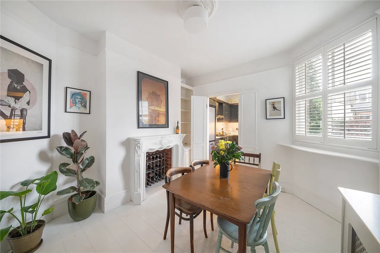 2 bed flat for sale — Cambridge Road, Battersea, SW11