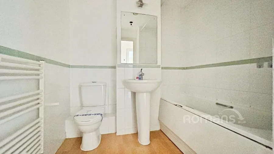 Winterthur Way, Basingstoke, RG21, photo 4