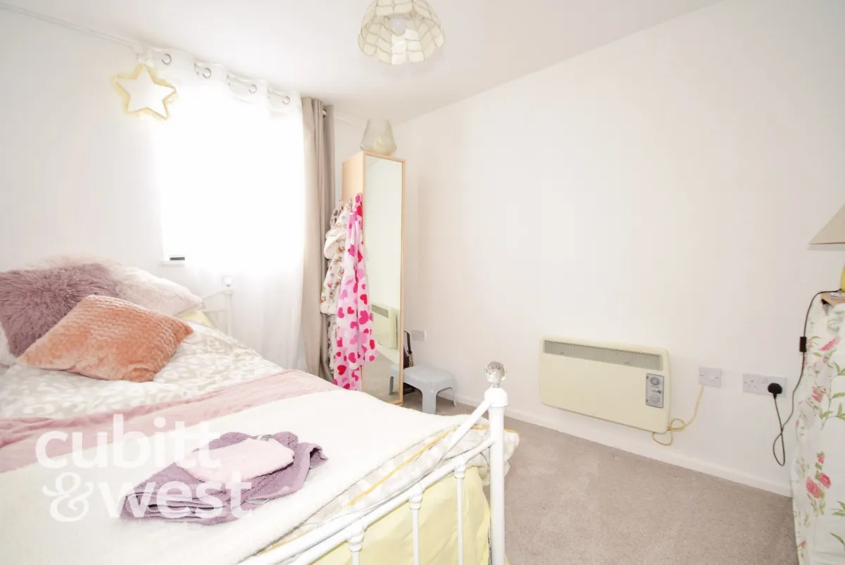 Wendover Road, Havant, PO9, photo 5
