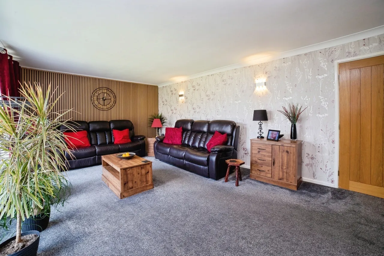 Springwood View Close, Sutton-in-Ashfield, NG17, photo 10