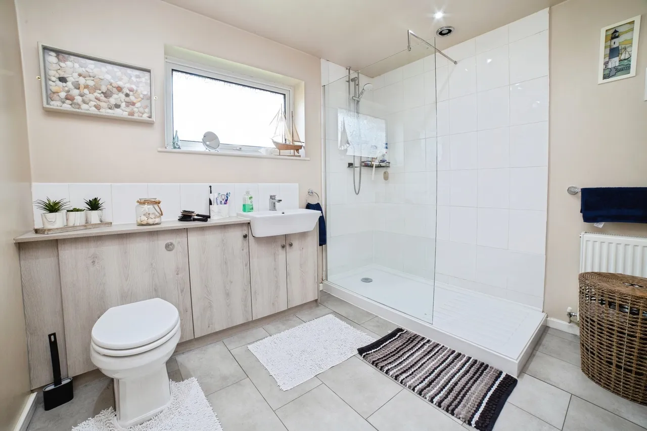Springwood View Close, Sutton-in-Ashfield, NG17, photo 19