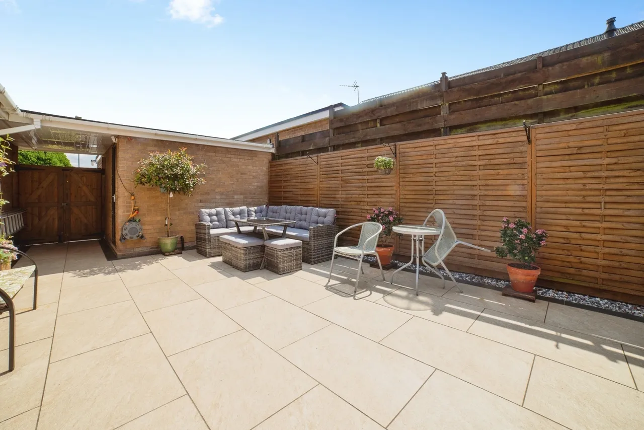 Springwood View Close, Sutton-in-Ashfield, NG17, photo 2