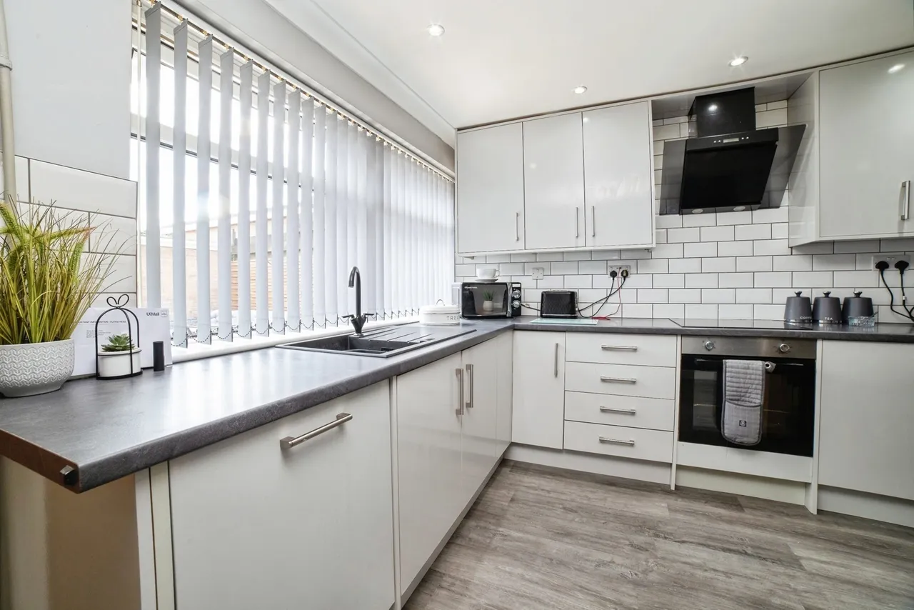 Springwood View Close, Sutton-in-Ashfield, NG17, photo 6