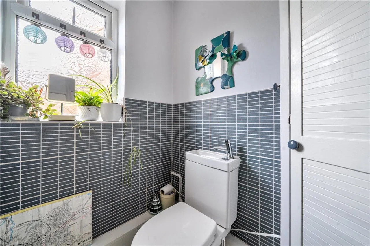 Wills Way, Romsey, SO51, photo 14
