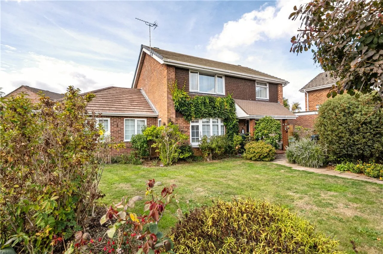 Wills Way, Romsey, SO51, photo 2