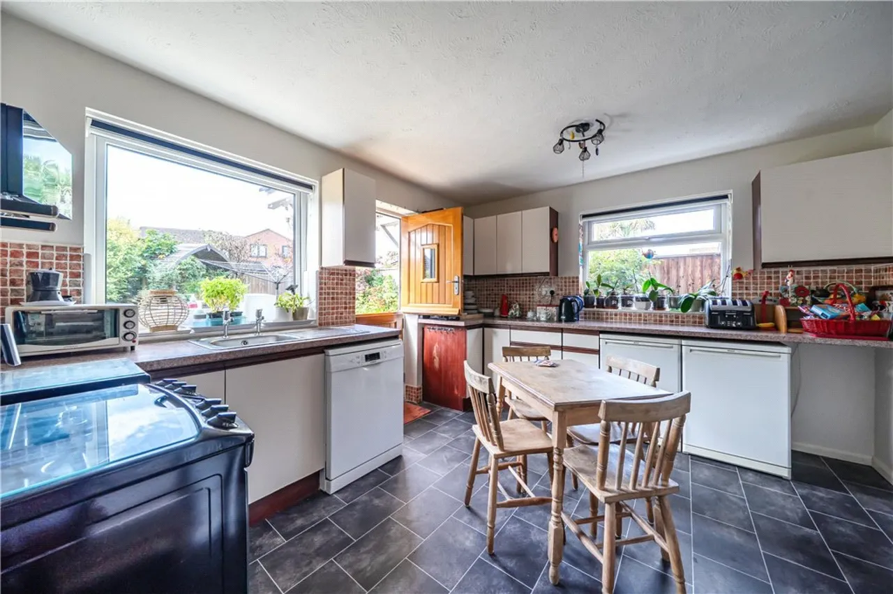 Wills Way, Romsey, SO51, photo 5
