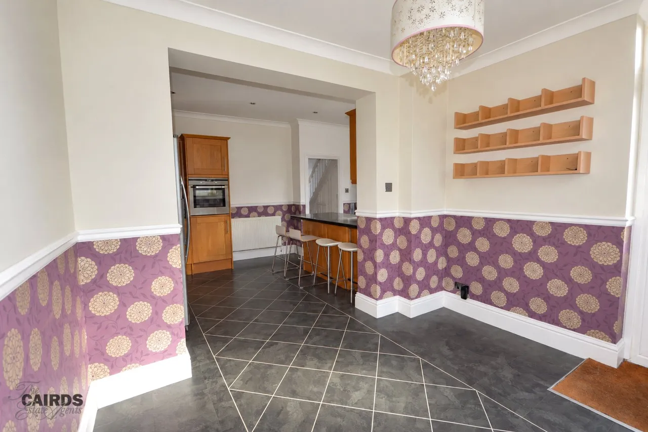 Stoneleigh Avenue, Worcester Park, KT4, photo 6