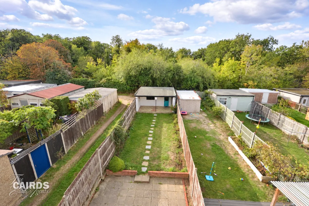 Stoneleigh Avenue, Worcester Park, KT4, photo 13