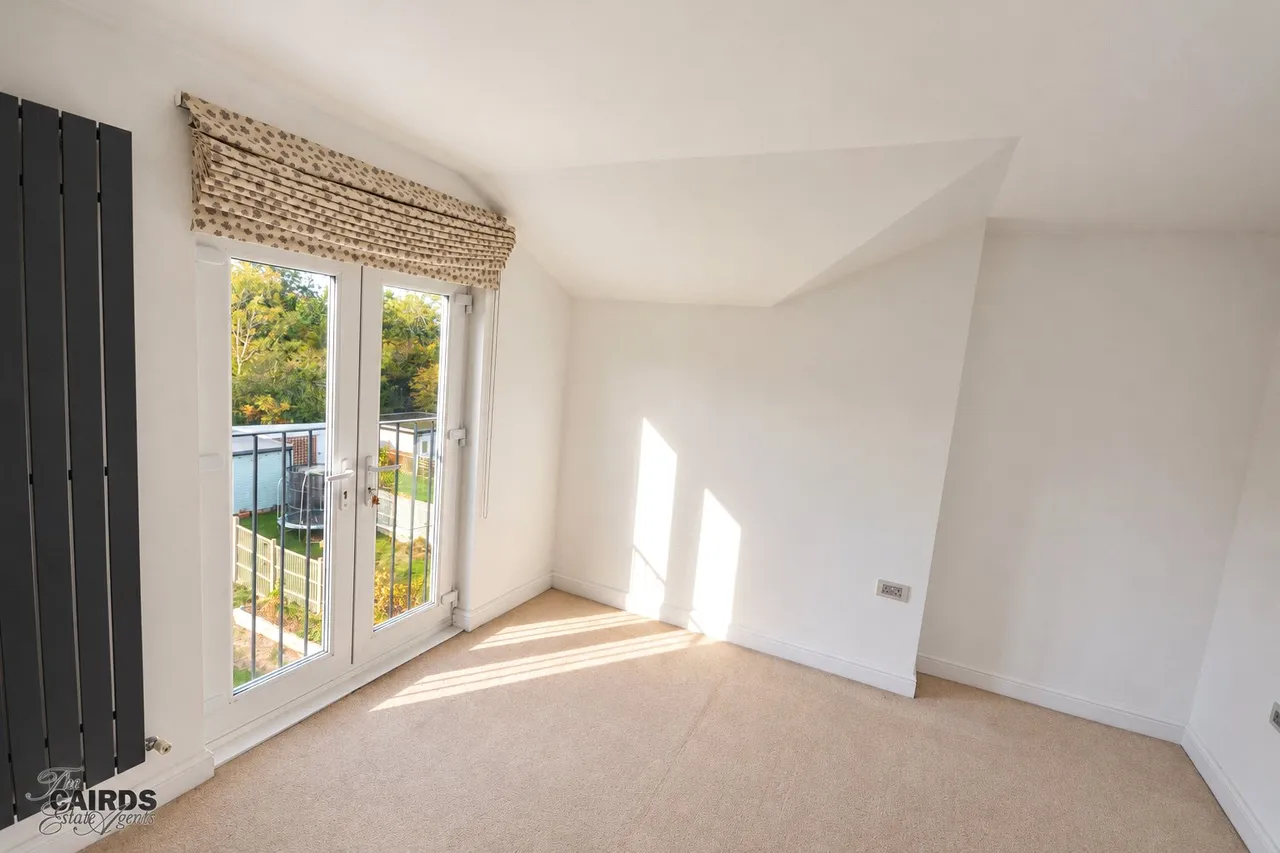 Stoneleigh Avenue, Worcester Park, KT4, photo 10
