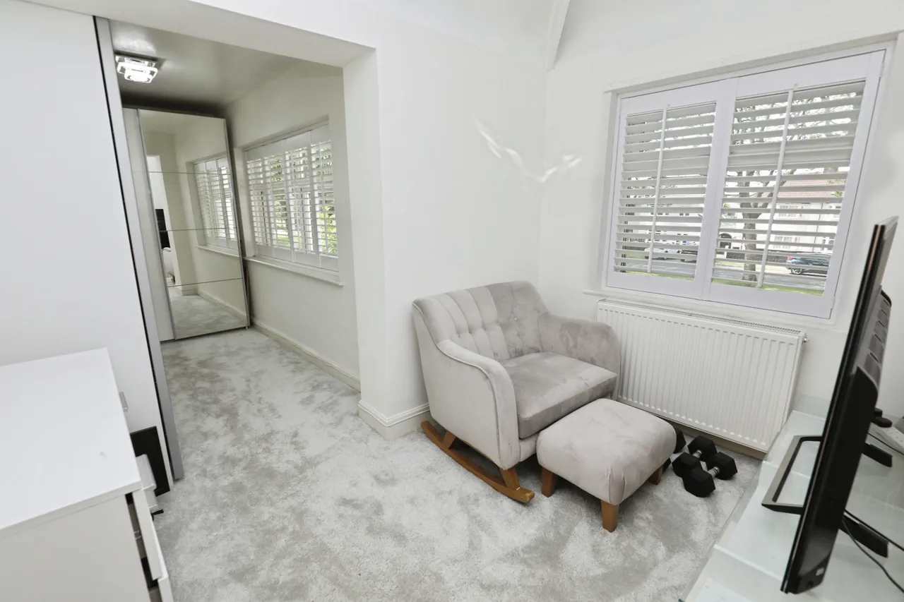 Brodie Avenue, Liverpool, L19, photo 9