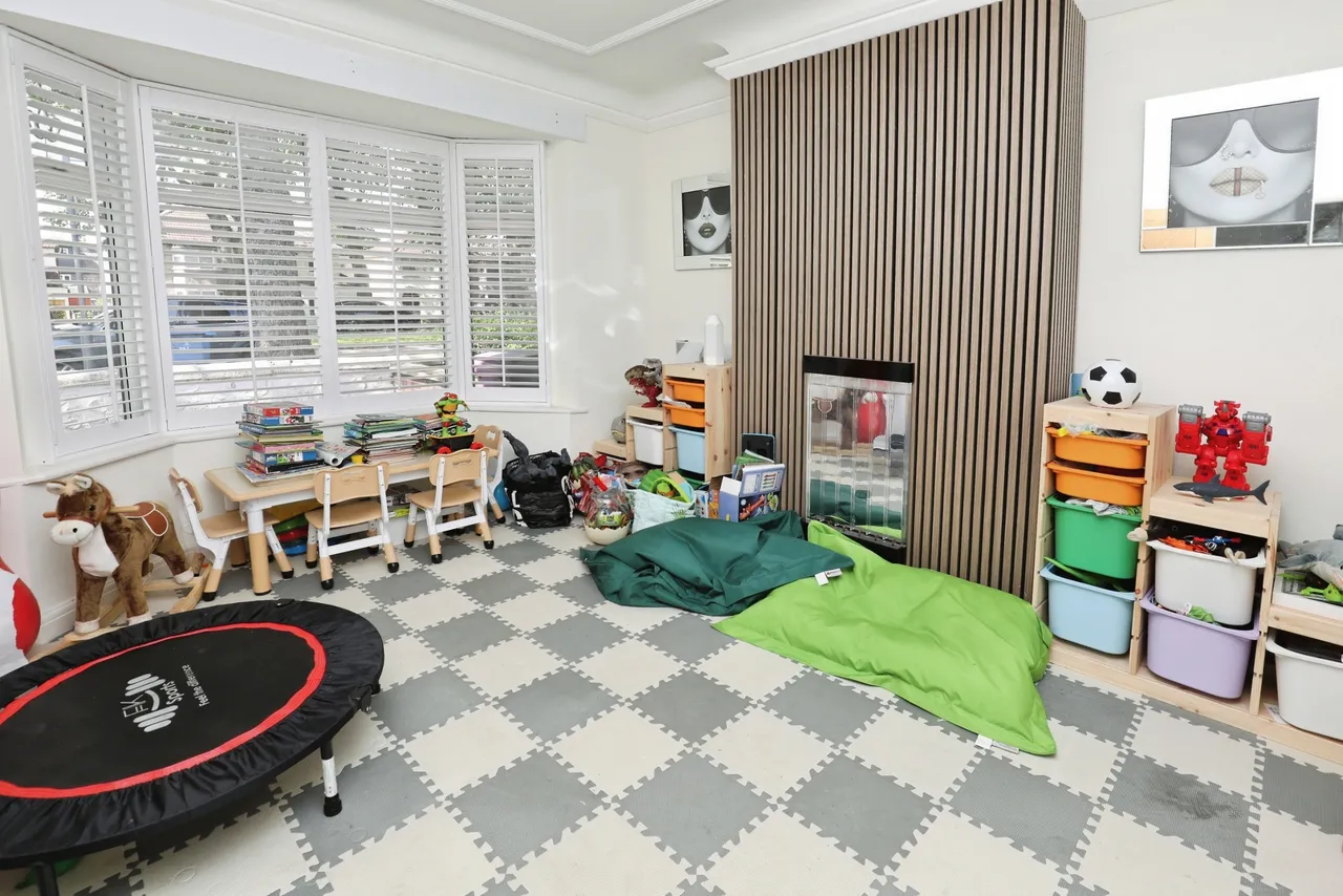Brodie Avenue, Liverpool, L19, photo 3