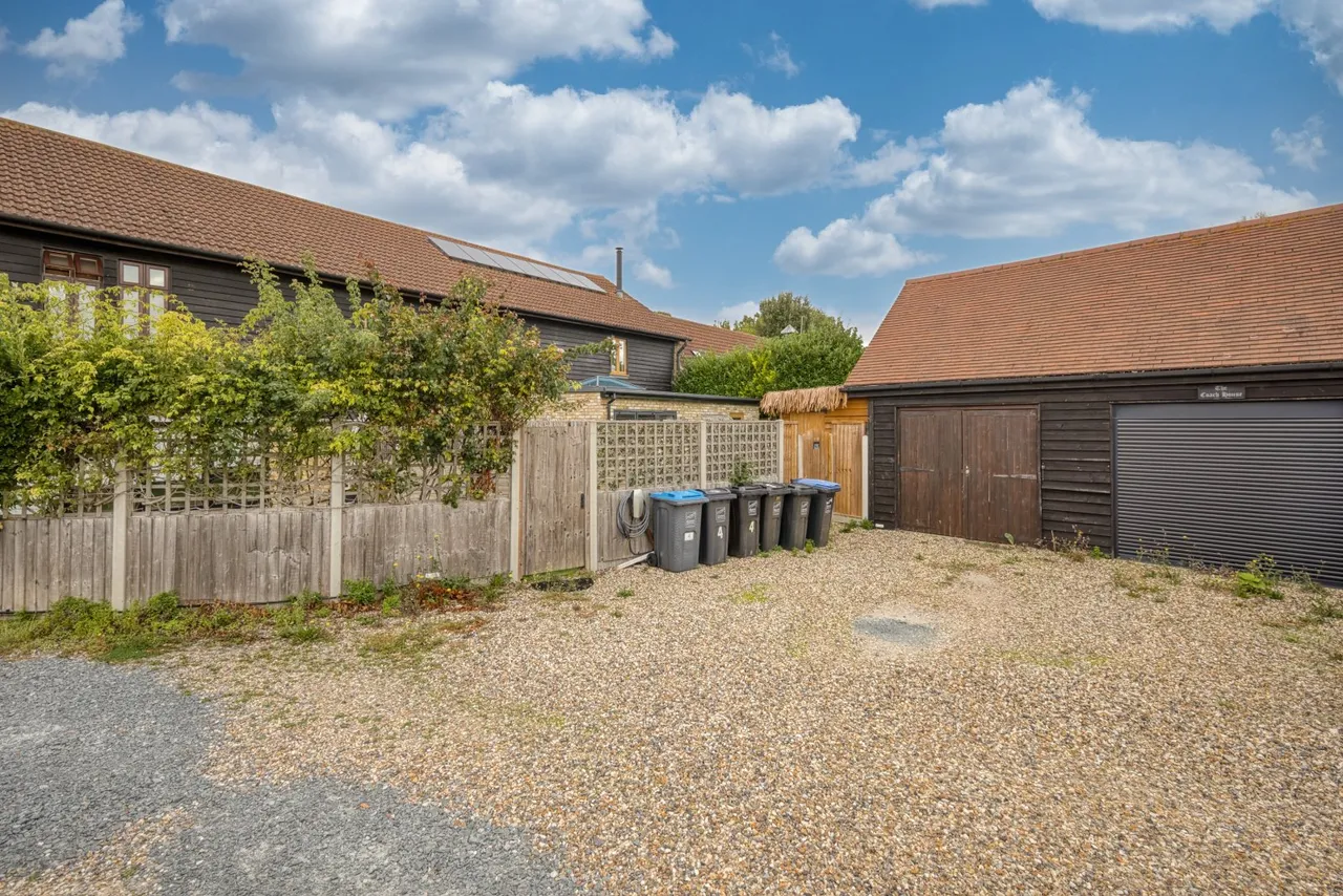 Manston Court Road, Ramsgate, CT12, photo 4