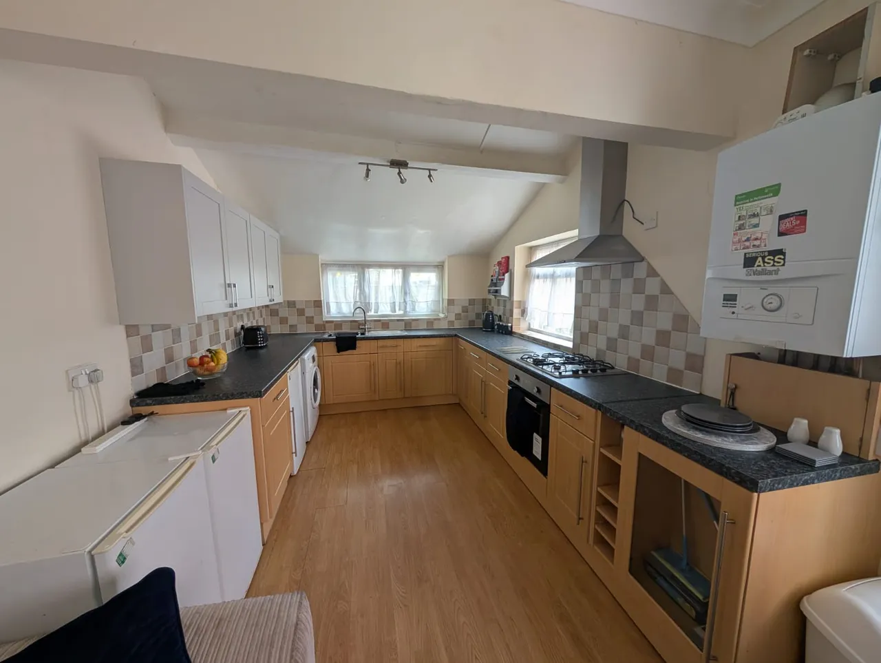 5 bed house to rent — Hudson Road, Southsea, Portsmouth, PO5