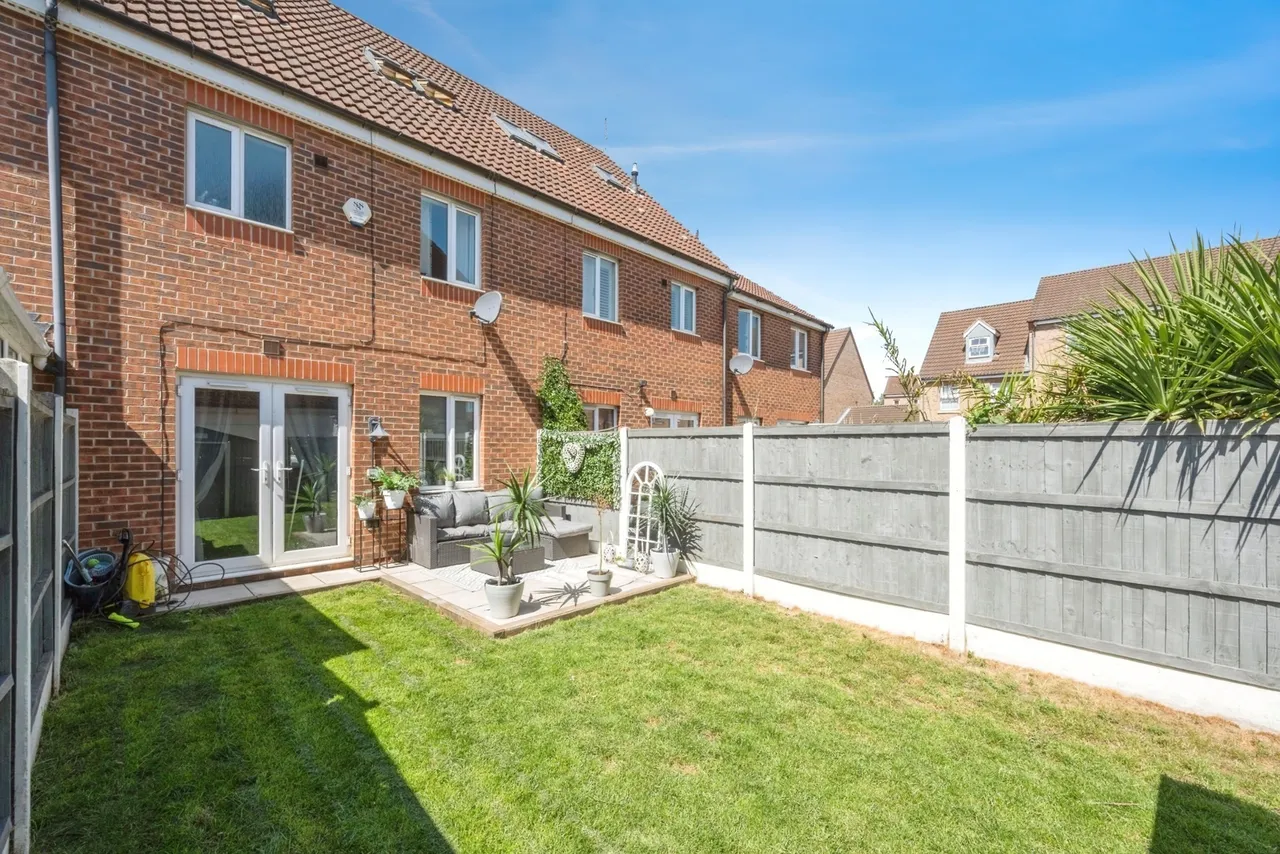 Scotsman Drive, Doncaster, South Yorkshire, DN5, photo 17