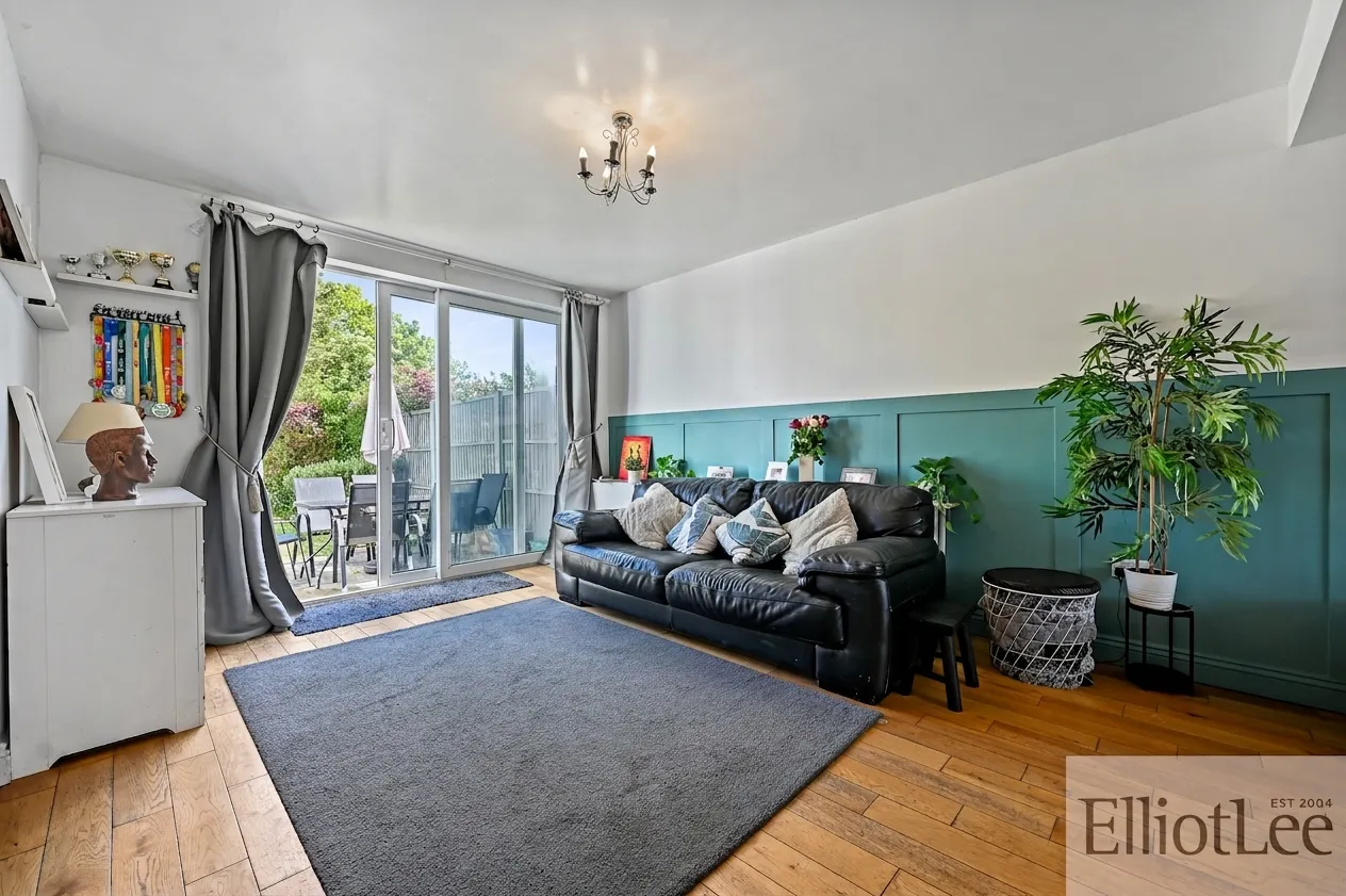 Carlton Avenue West, Wembley, HA0, photo 2