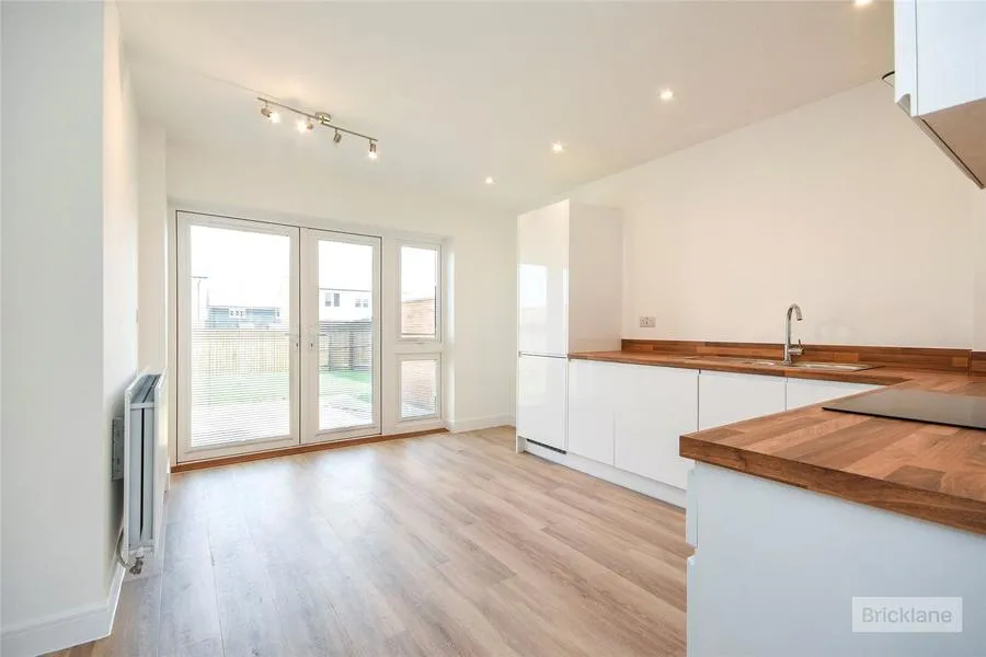 Priestley Field Avenue, Little Dunmow, CM6, photo 3