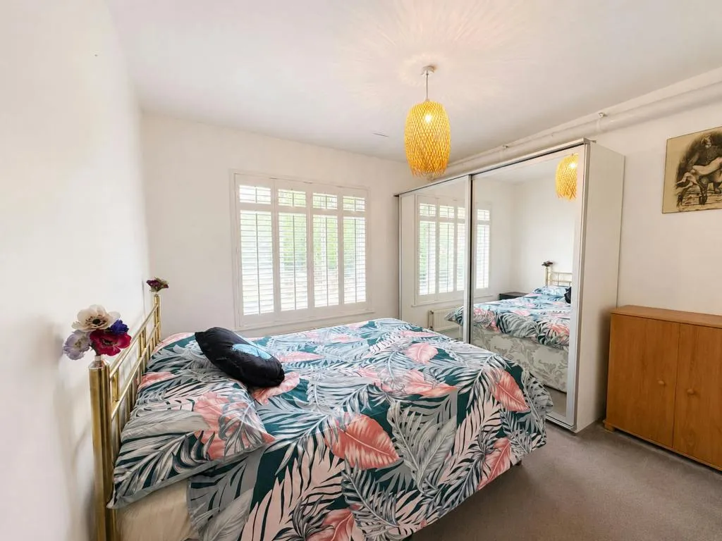 Reed Drive, Redhill, RH1, photo 8