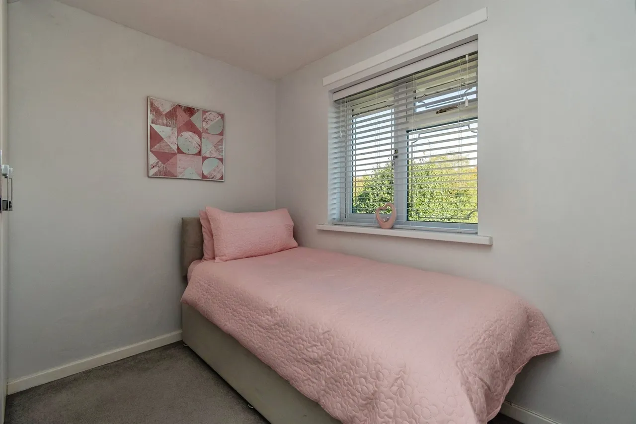 St. Lawrence Drive, Cannock, WS11, photo 21