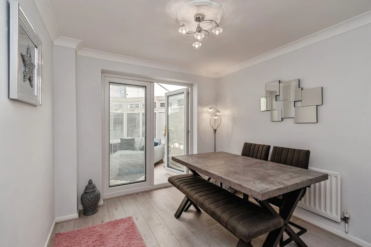 St. Lawrence Drive, Cannock, WS11, photo 6