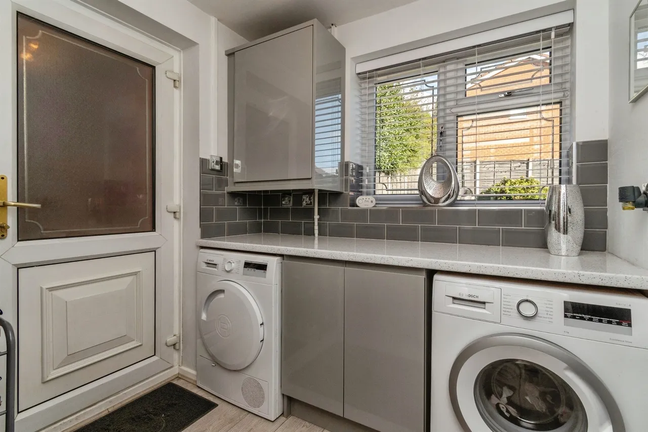 St. Lawrence Drive, Cannock, WS11, photo 10