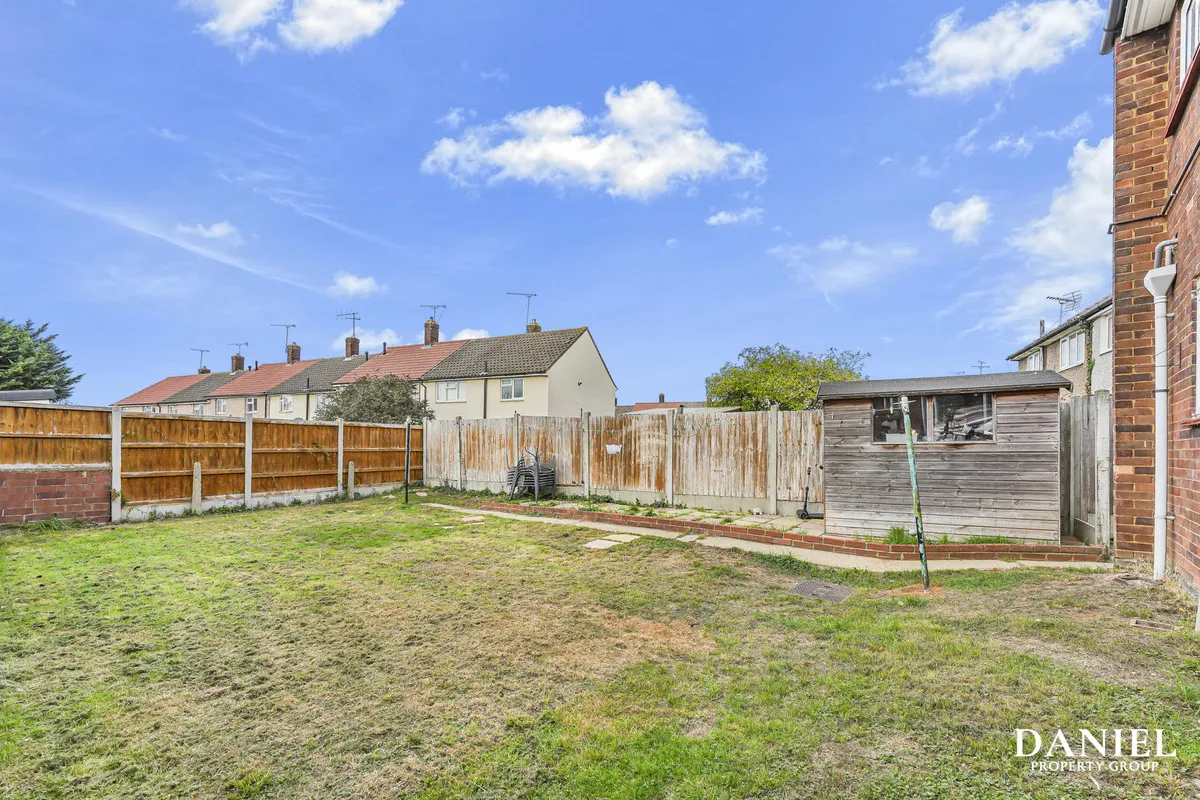 Kathleen Ferrier Crescent, Laindon, SS15, photo 21