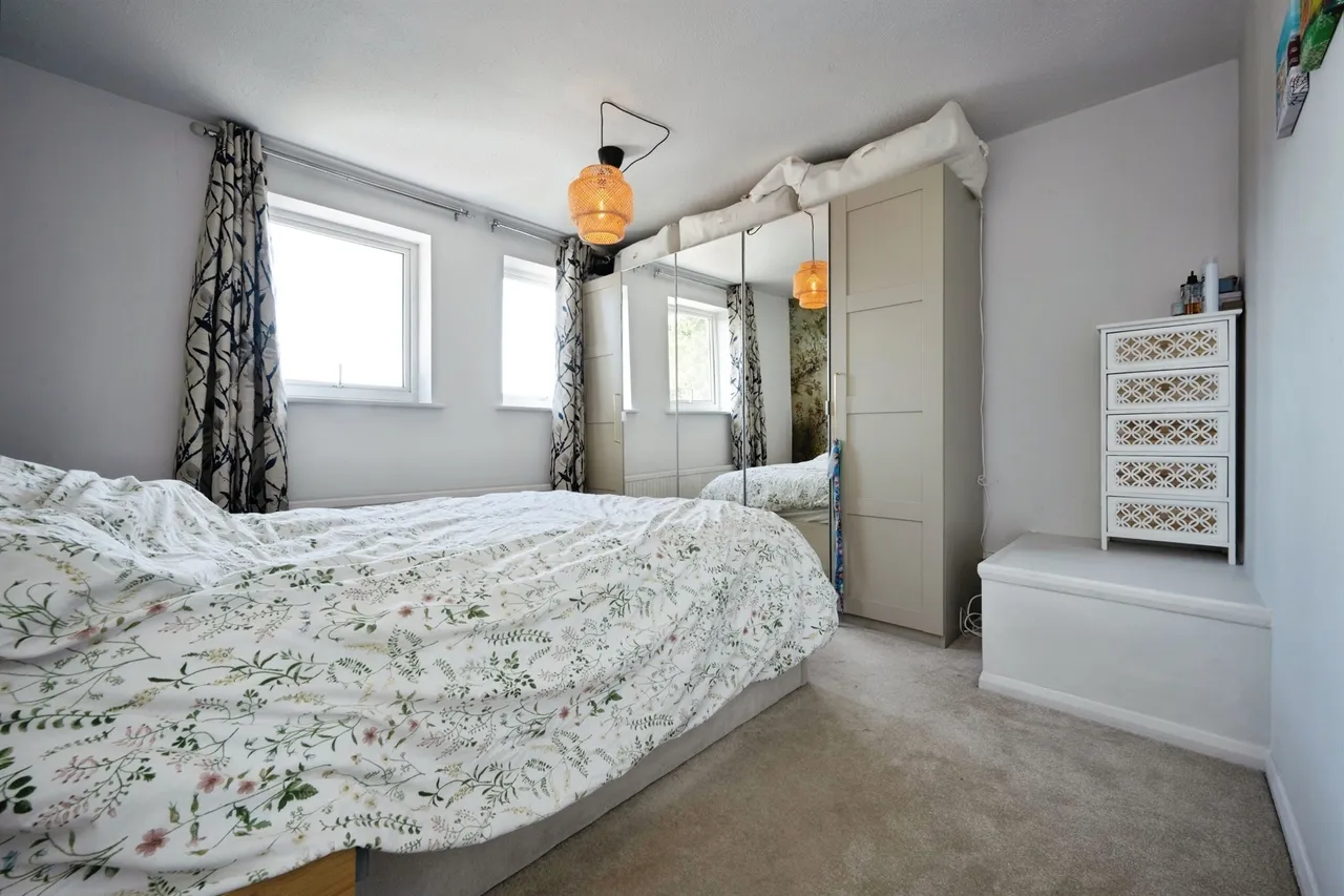 Blackwater Drive, Aylesbury, HP21, photo 12