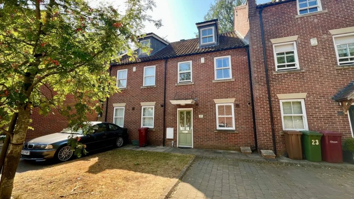 4 bed house for sale, Woodlands Gardens, Scunthorpe