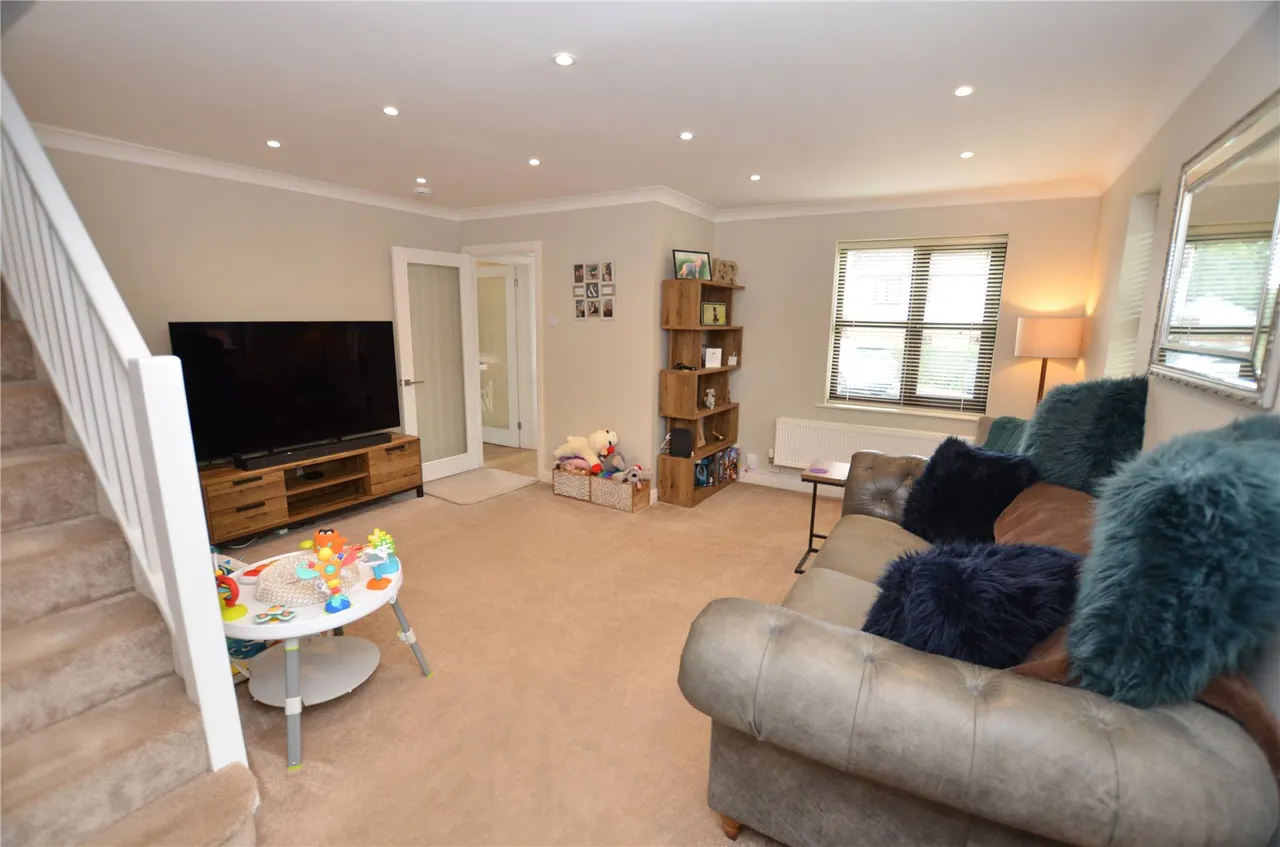 Camilla Close, Bulford, Salisbury, Wiltshire, SP4 9PE, photo 5