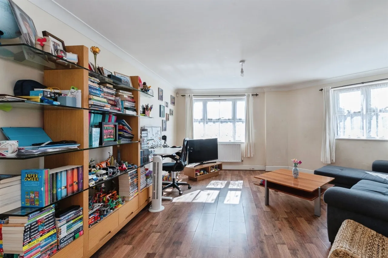 Egerton Gardens, Bournemouth, BH8, photo 11