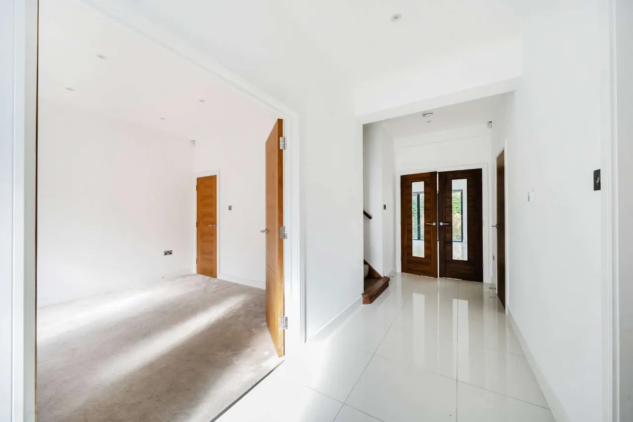 Belsize Road, London, NW6 4RD, photo 10