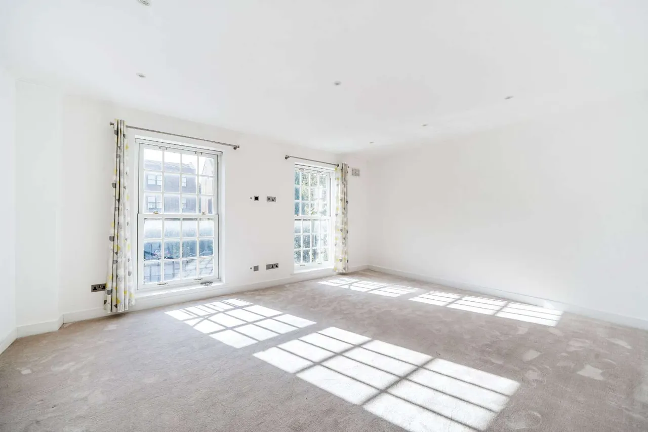 Belsize Road, London, NW6 4RD, photo 12