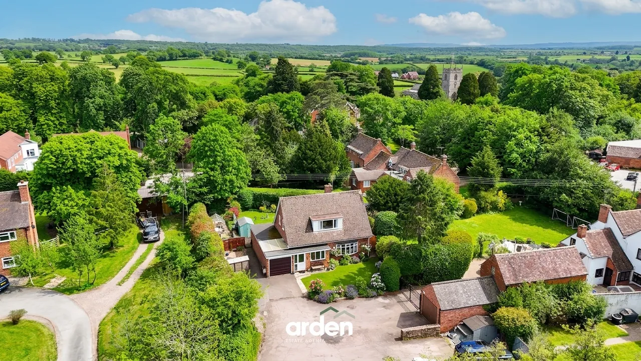3 bed house for sale, High Street, Inkberrow, WR7