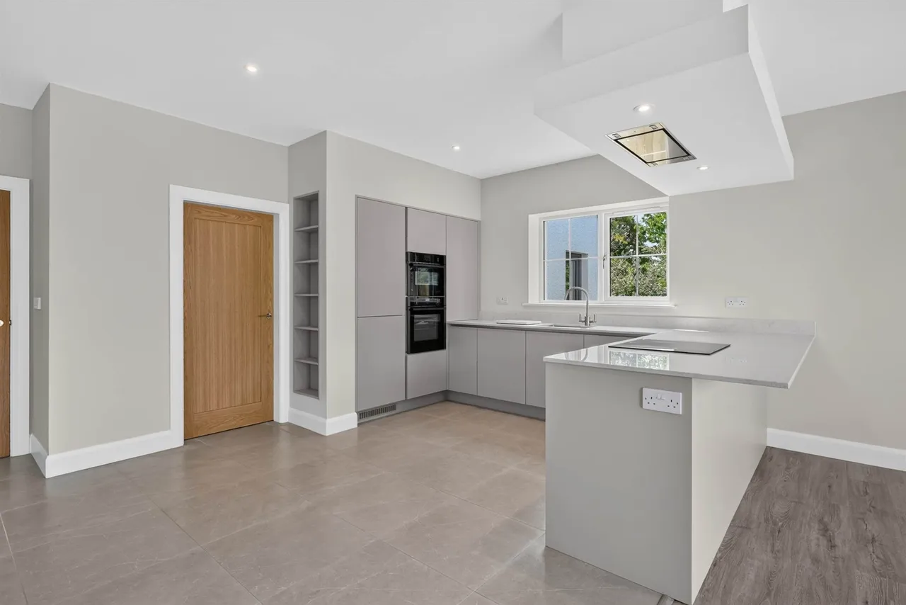 Gransha Lane, Bangor, BT19, photo 12