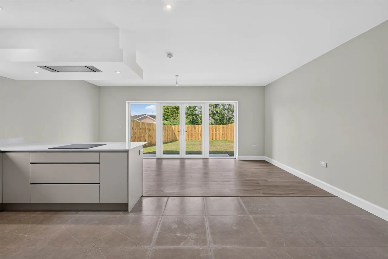 Gransha Lane, Bangor, BT19, photo 16