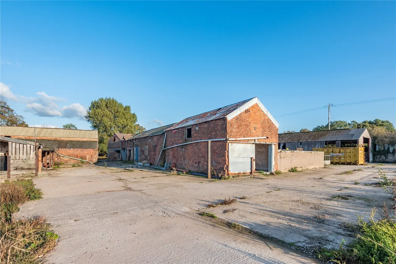 Station Road, Little Barrow, CH3, photo 4