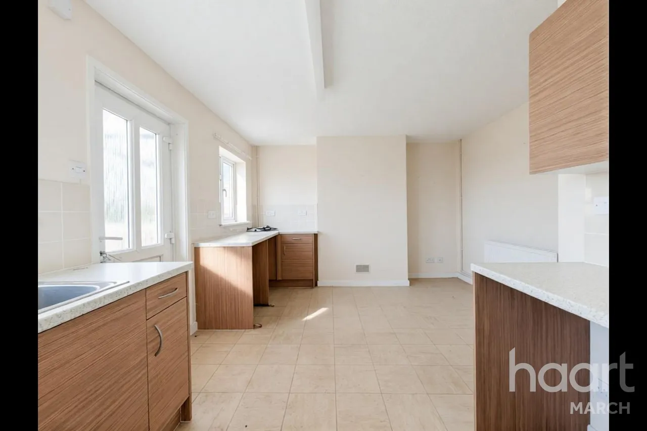 Ugg Mere Court Road, Ramsey Heights, PE26, photo 8