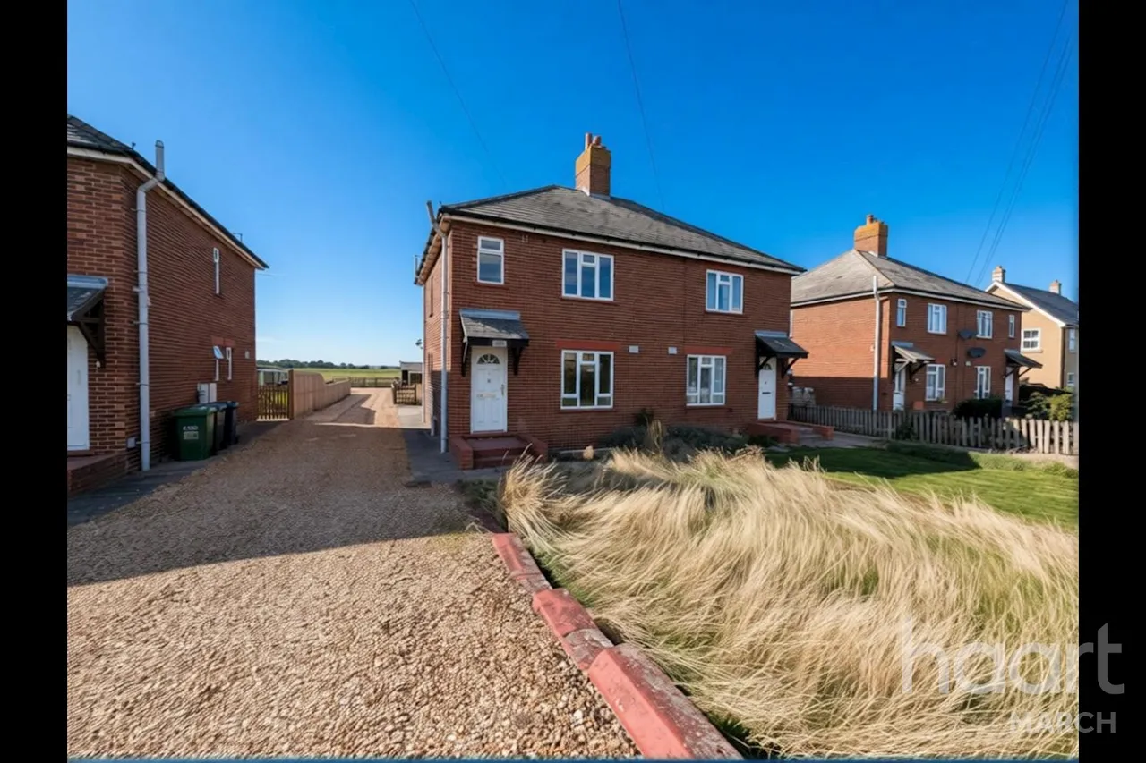 Ugg Mere Court Road, Ramsey Heights, PE26, photo 18