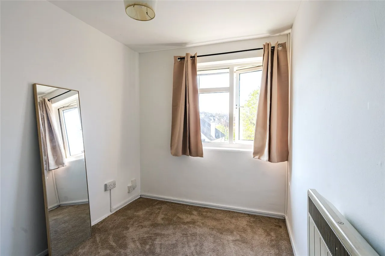 Oakdale Road, London, SW16, photo 6